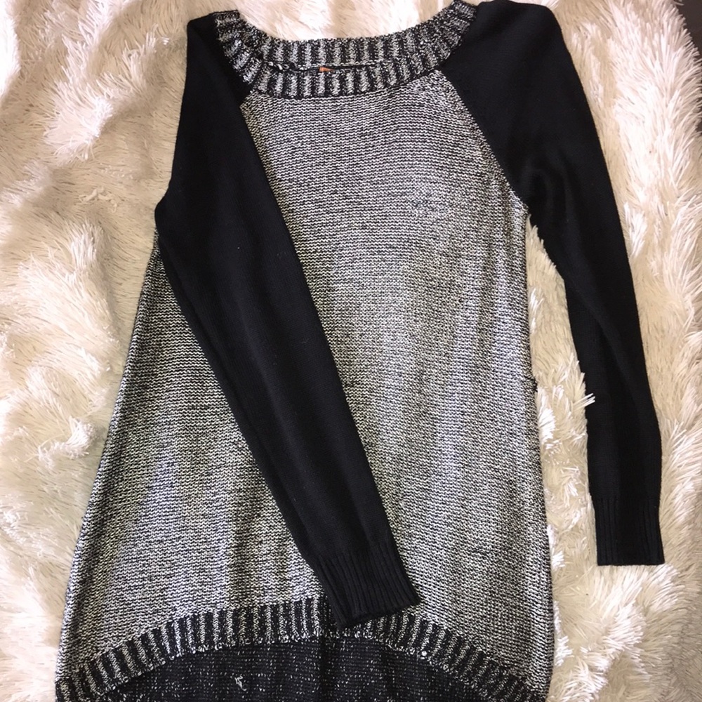metallic and black sweater!